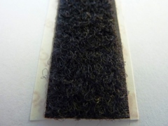 Flauschband mit Hotmeltklebemasse 25m x 25mm schwarz